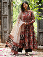 Maroon Heritage Print Kurta Set