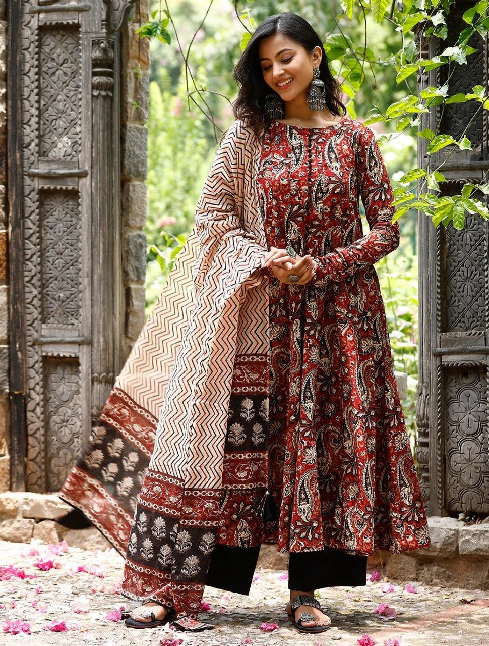 Maroon Heritage Print Kurta Set