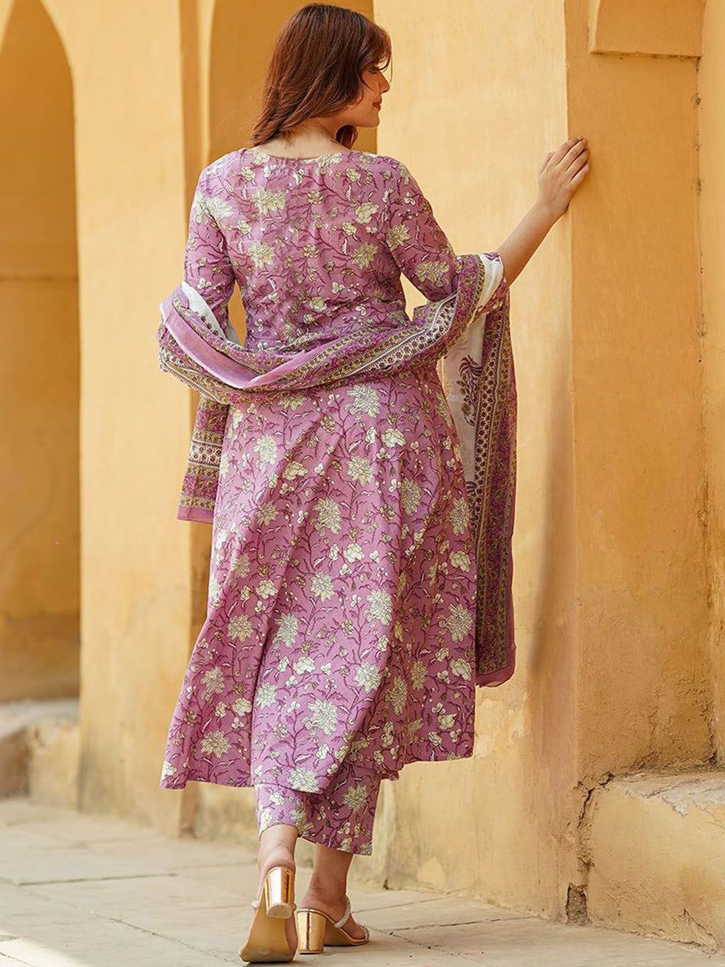 Soft Lavender Floral Printed Kurta Set