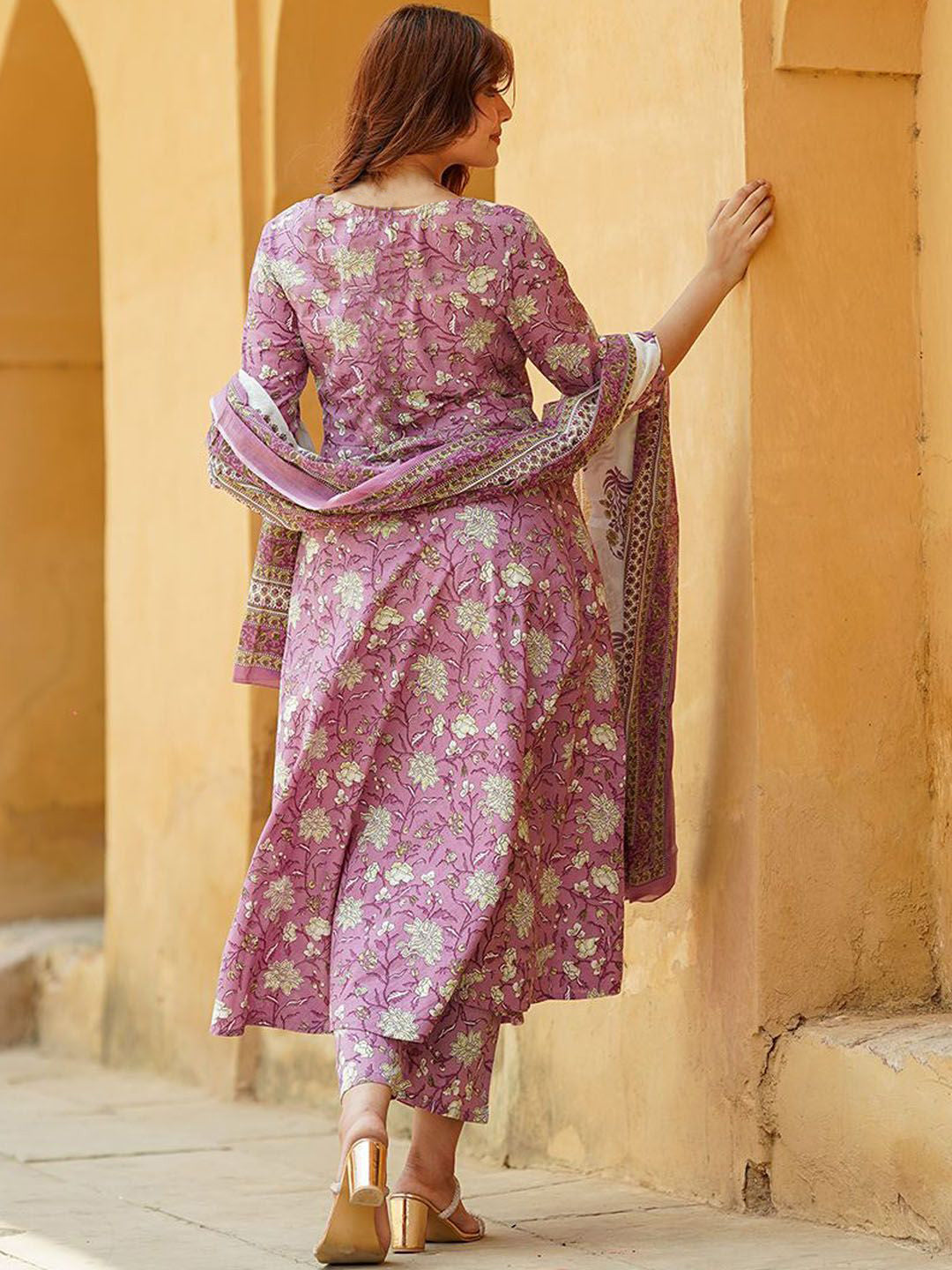 Soft Lavender Floral Printed Kurta Set